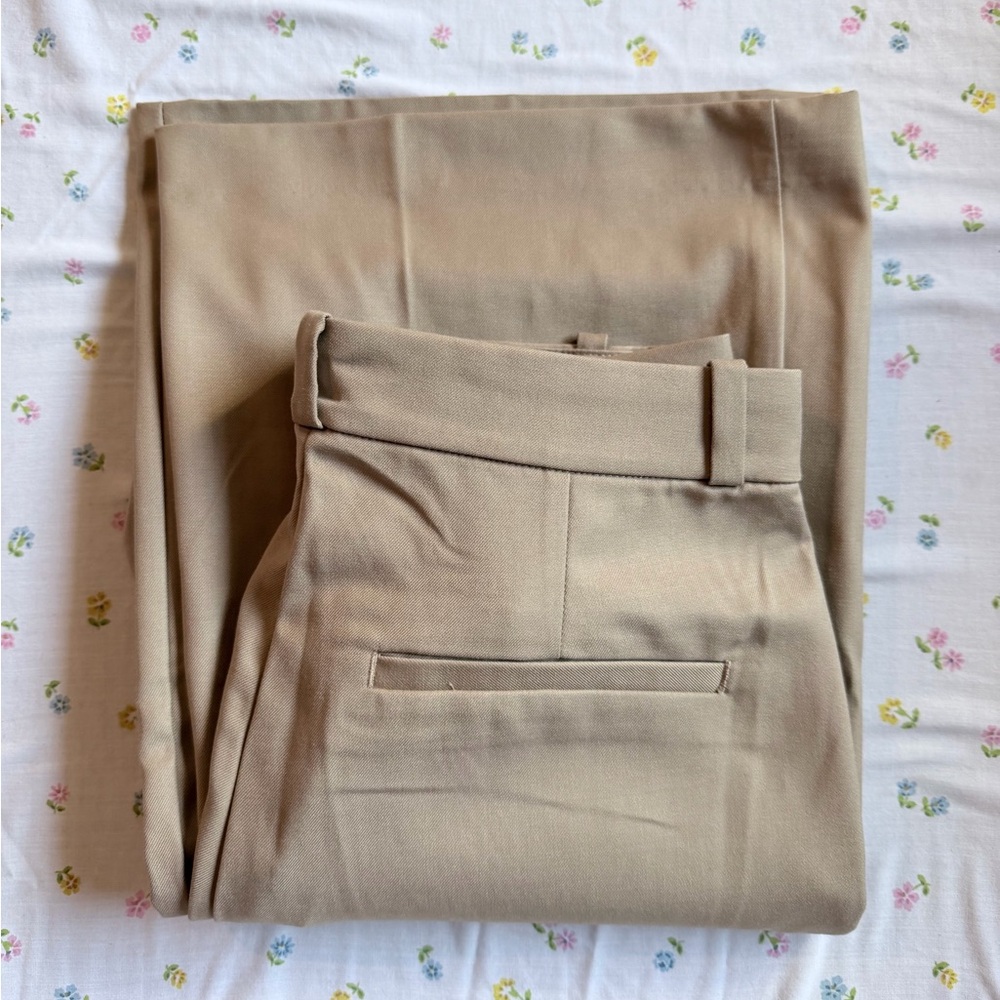 Classic Khaki Pants NEW